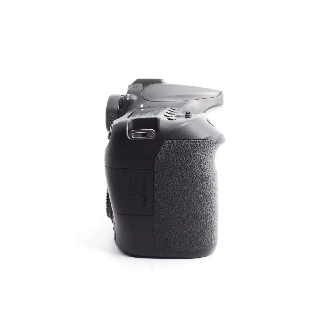 Canon EOS 70D✨一眼レフカメラ スマホ転送 Wi-Fi ショット数少