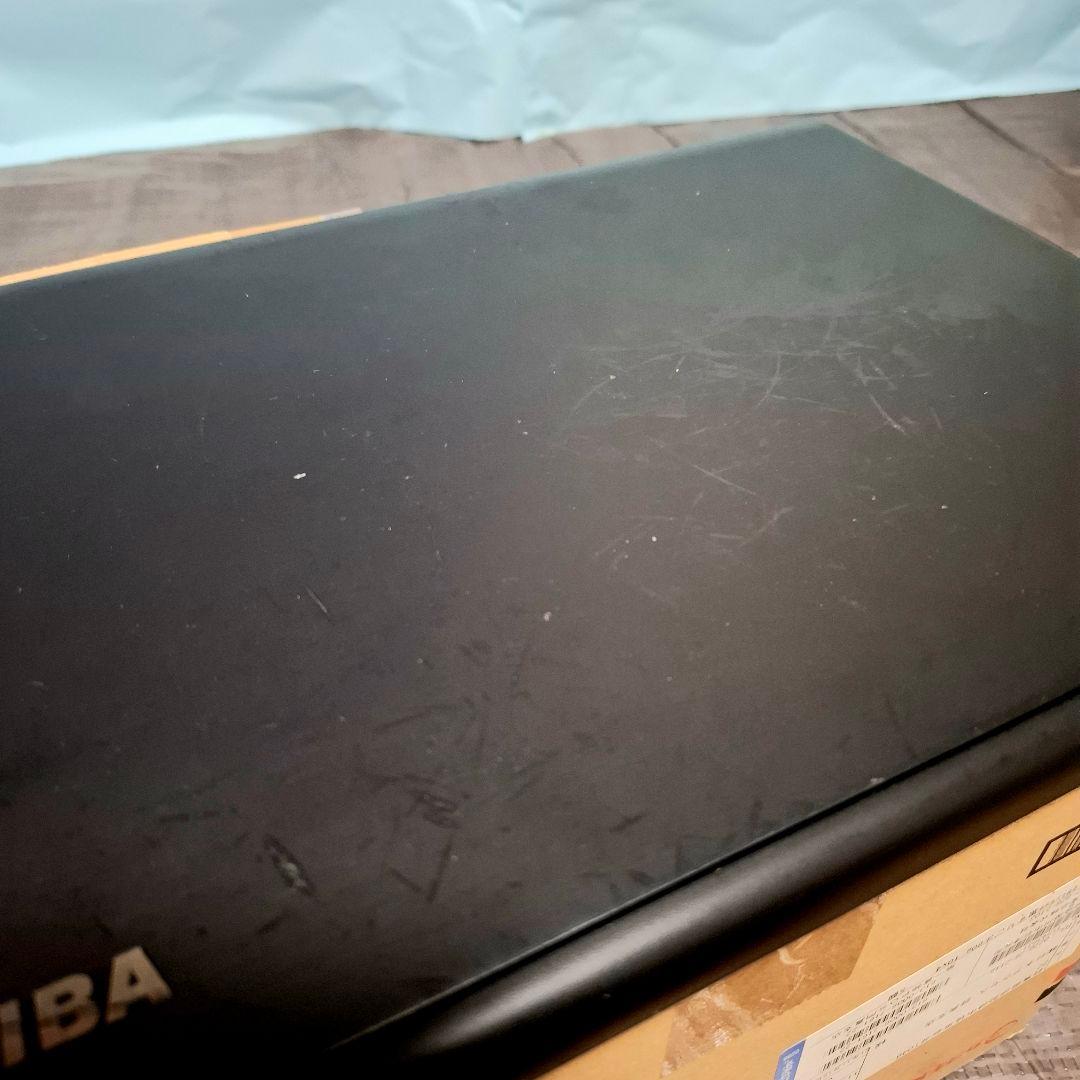 東芝　ノートパソコン　dynabook Satellite B35/R