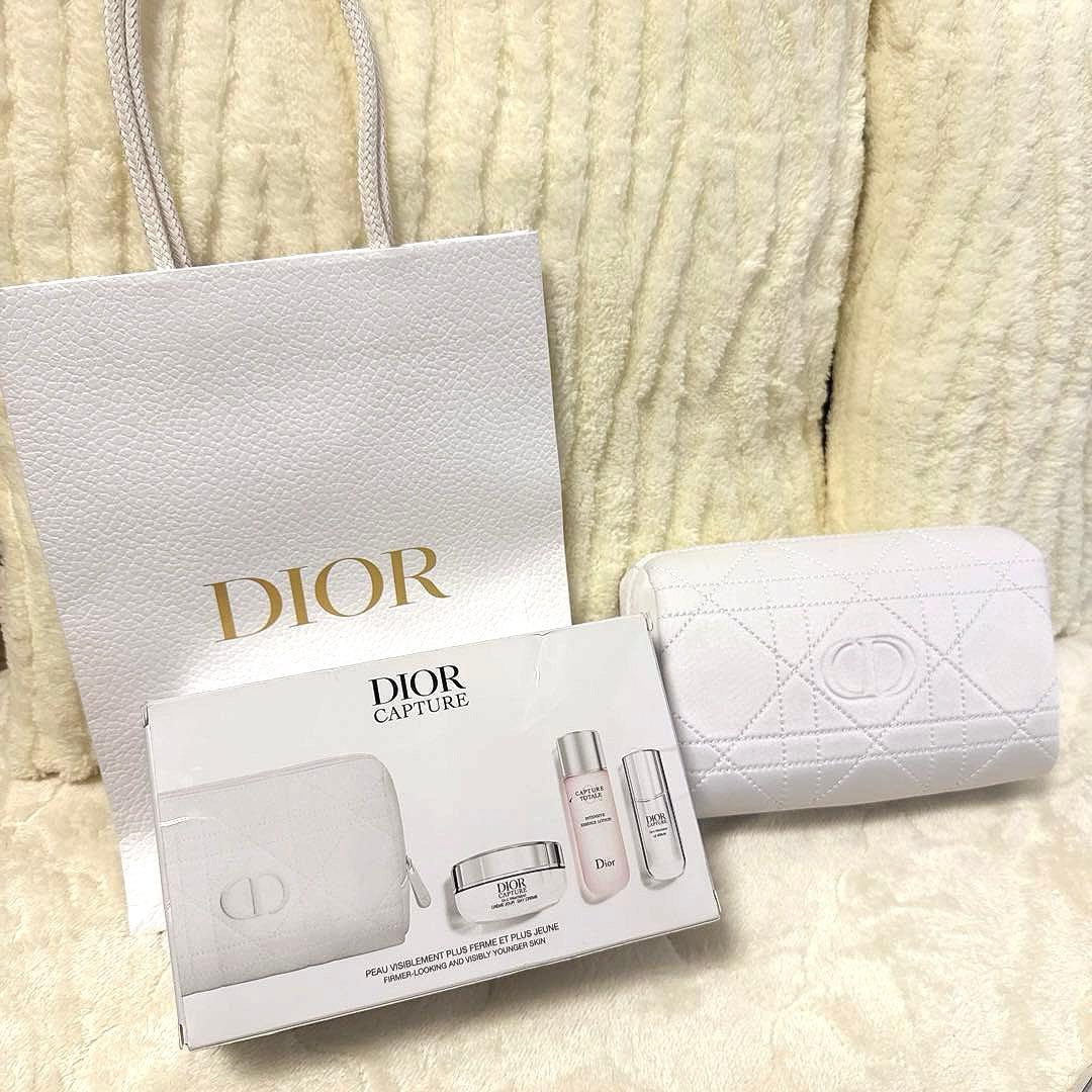 【新品未使用】˚✧₊ DIOR CAPTURE⁺˳✧༚ポーチ付きスキンケアセット