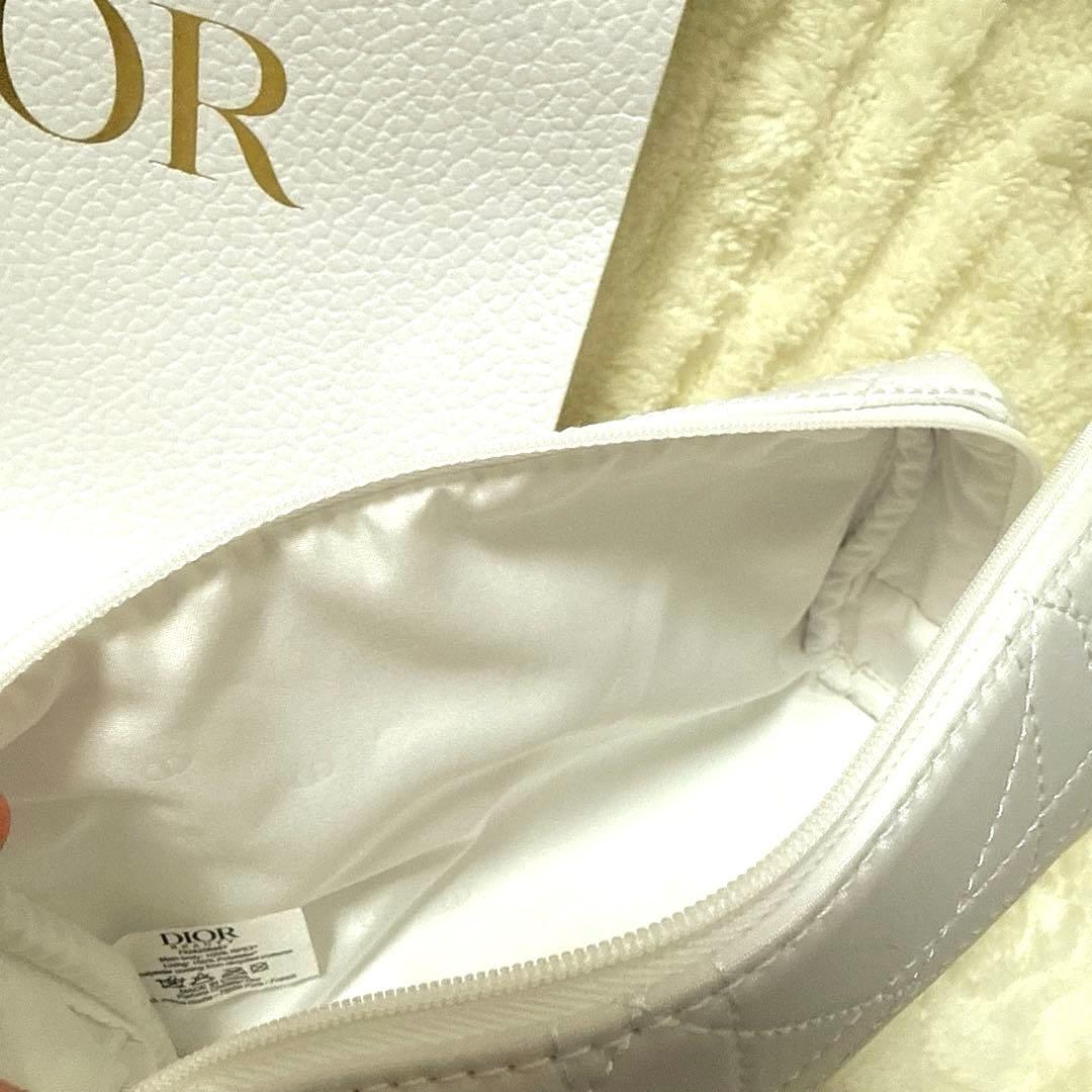【新品未使用】˚✧₊ DIOR CAPTURE⁺˳✧༚ポーチ付きスキンケアセット