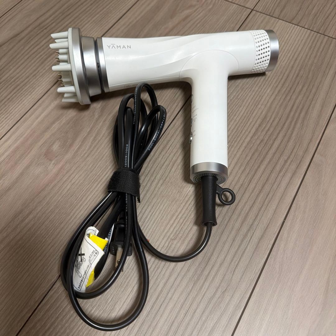 YAHMAN ヘアドライヤー ホワイト