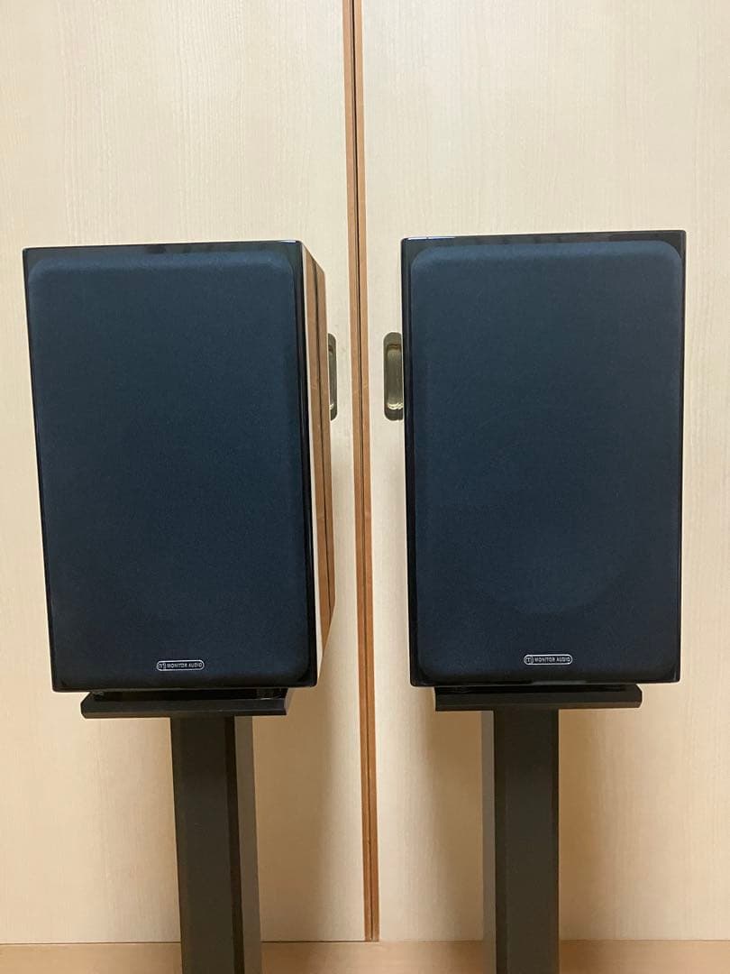 Monitor Audio Silver2 Gloss black ペア