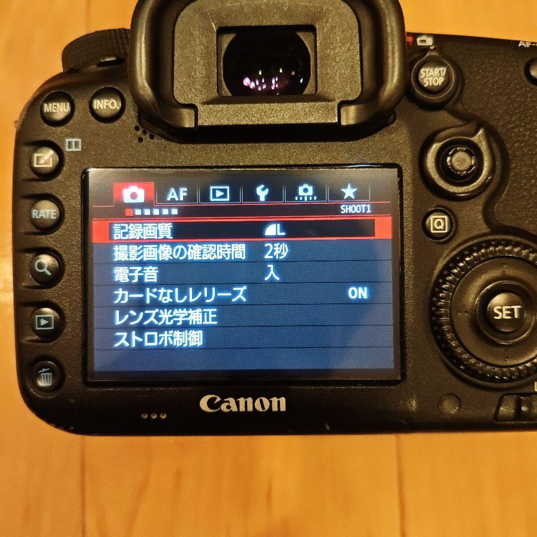 t*o様 【週末限定】CanonEOS 7D Mark II+EF-S 18-1