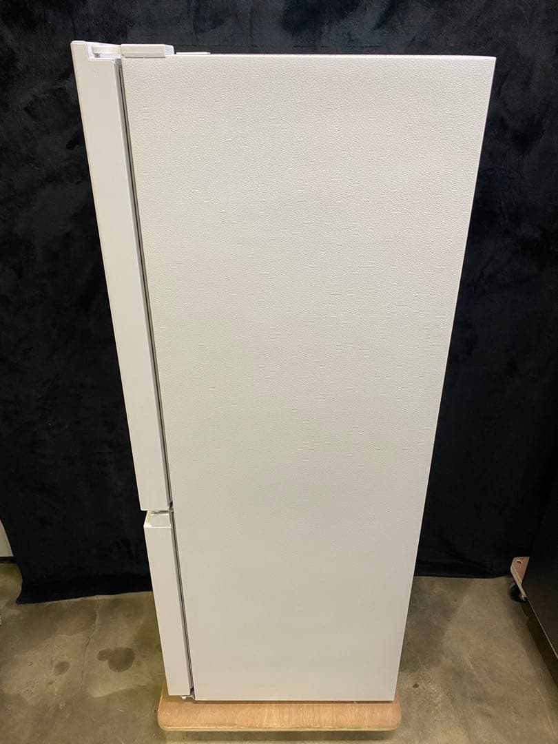 Hisenseノンフロン冷凍冷蔵庫175L 2021年製 HR-D1701W