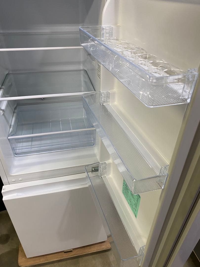 Hisenseノンフロン冷凍冷蔵庫175L 2021年製 HR-D1701W