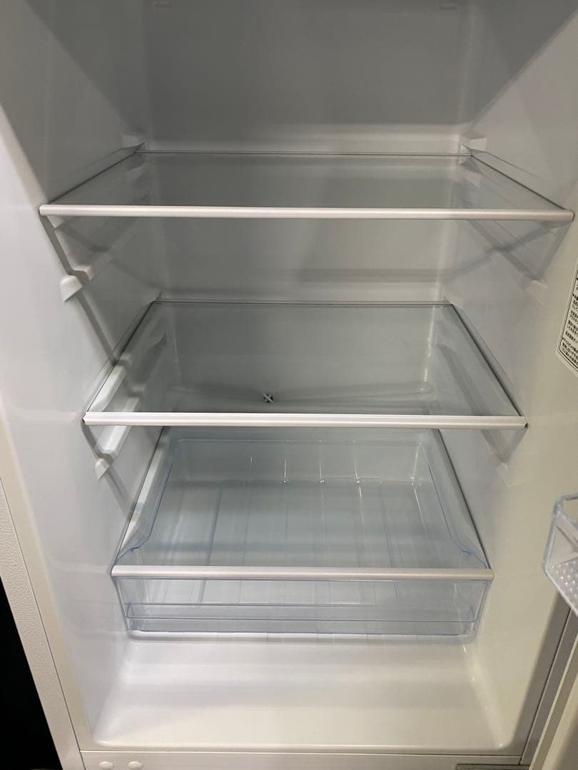 Hisenseノンフロン冷凍冷蔵庫175L 2021年製 HR-D1701W