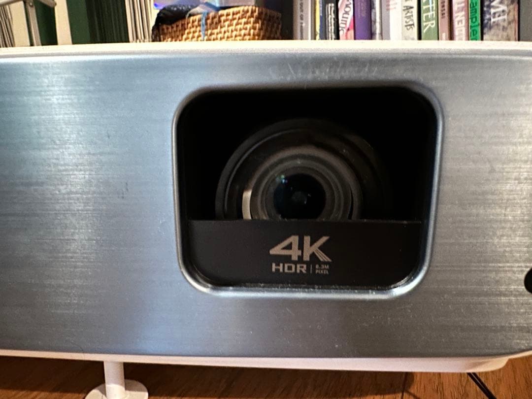 BenQ TK850i 4K HDRプロジェクター 本体