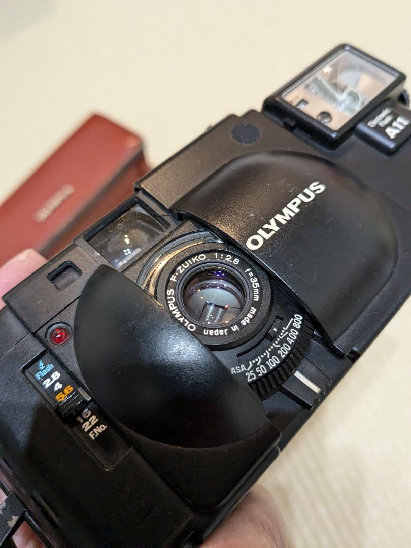 OLYMPUS XAフィルムカメラ OLYMPUSA11 フラッシュ付き