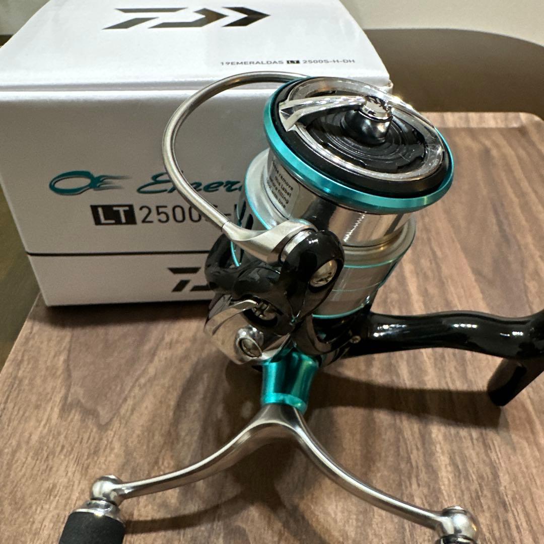 ダイワ　19エメラルダスLT2500S-H-DH 付属品完備