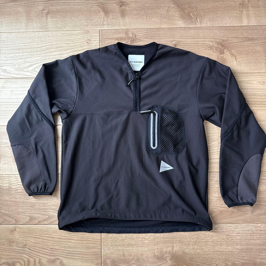 and wanderアンドワンダーlight fleece pullover L