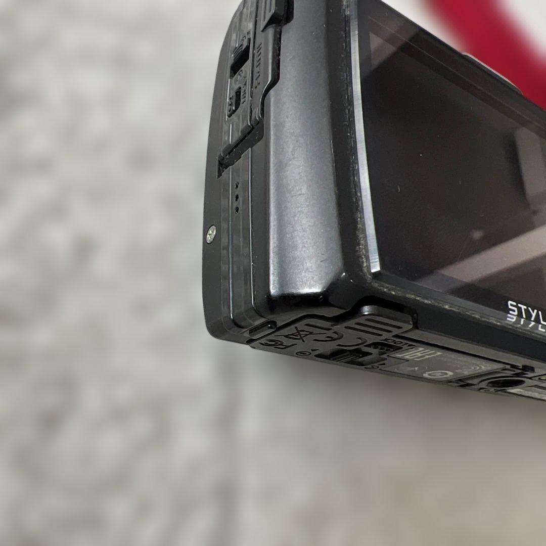 オリンパス　STYLUS TG-4 TG4 防水カメラ