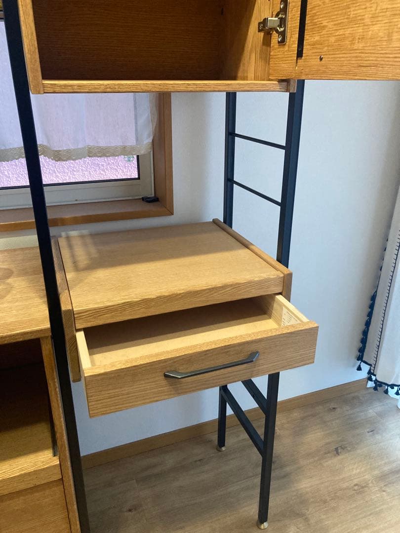 モモナチュラル食器棚・キッチンカウンター