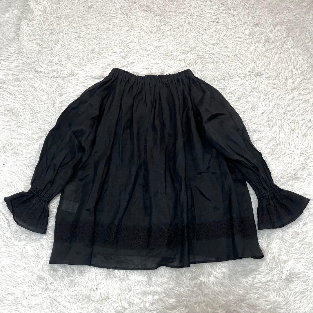 新品タグ付き✨ 25SS ビアズリー　ラミー刺繍チュニック　ブラック　トップス