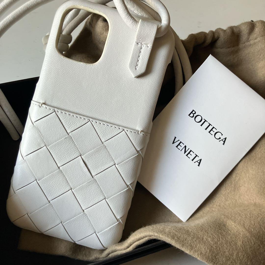 ボッテガヴェネタ 本革 レザー iPhone 11Proケース イントレチャート