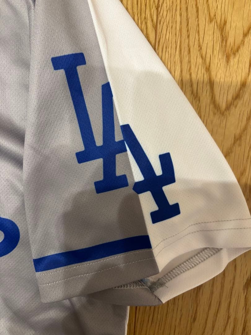 ⭐️MVP受賞セール！！⭐️大谷翔平ホーム＆ビジターミックスハーフサインユニフォーム