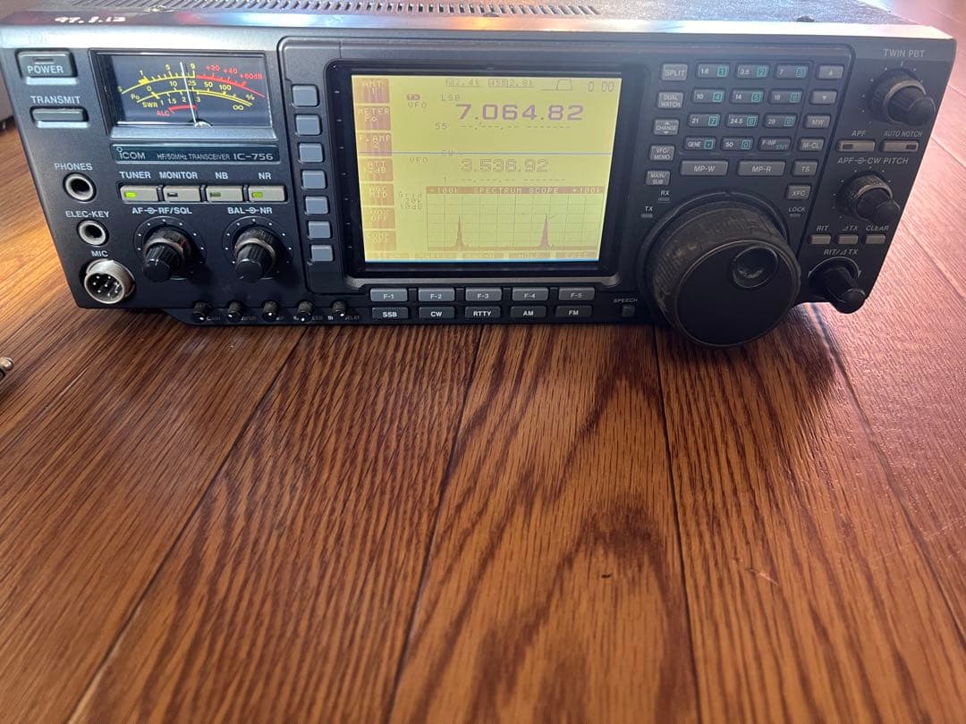 ICOM IC−756