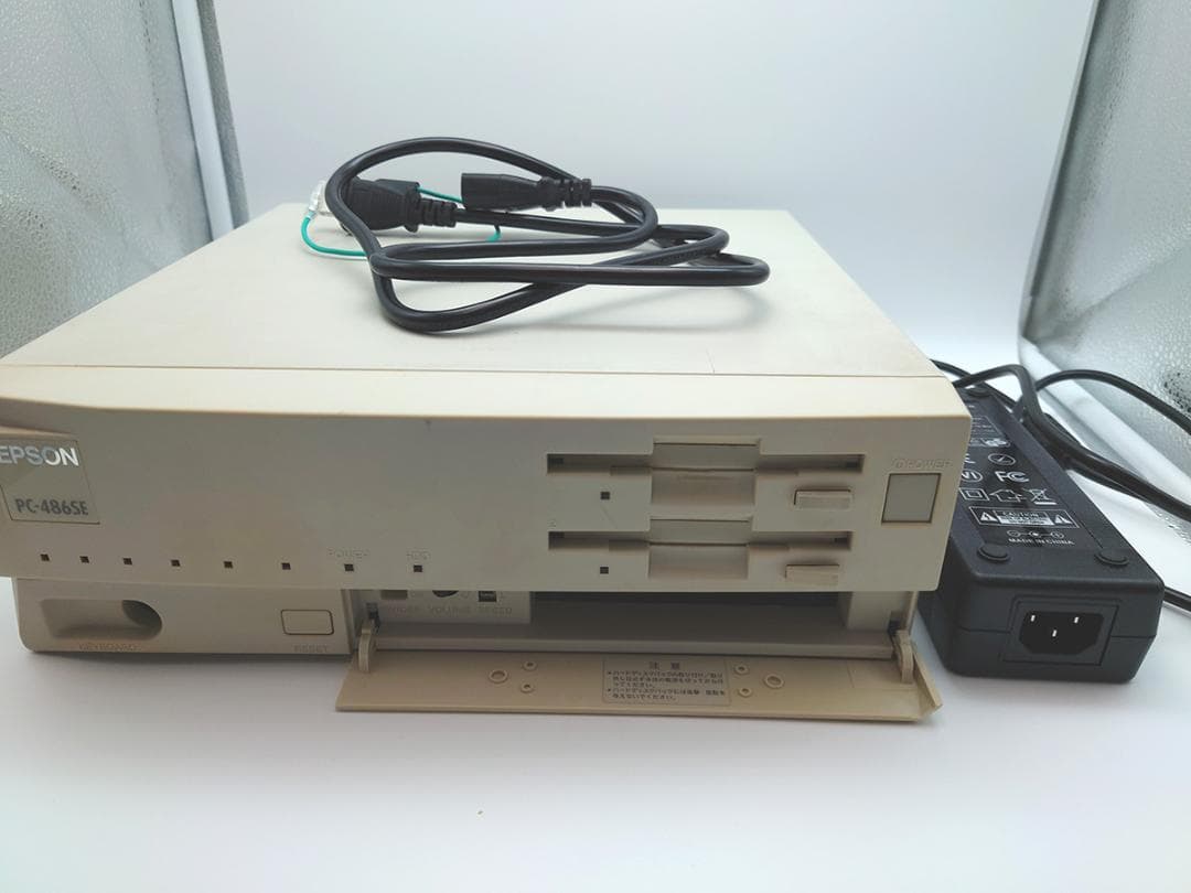 EPSON PC-486SE キーボード バッテリー電池交換 電源ACアダプタ化