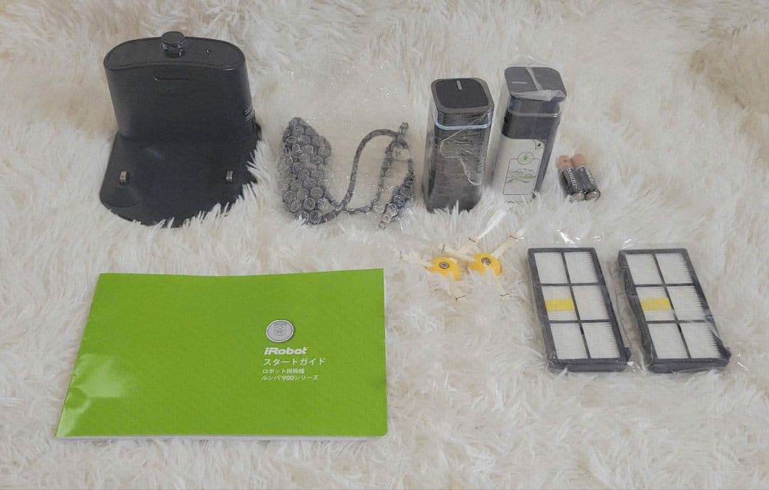 iRobot Roomba 980ロボット掃除機 本体と付属品 総稼働は12時間