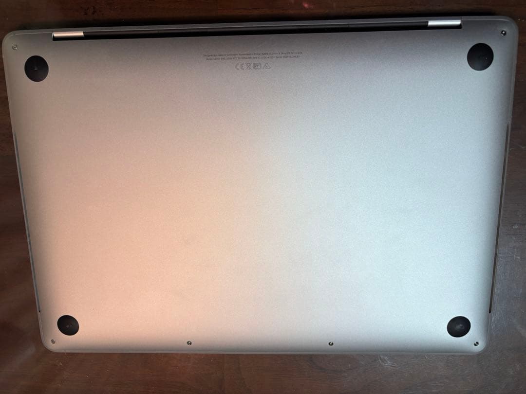 Macbook Pro 2020 13インチ Core-i7 32GB/512G