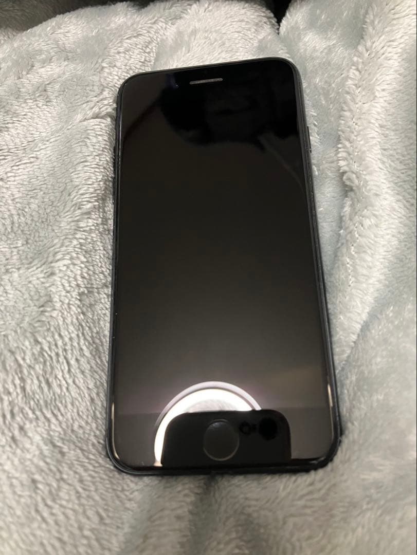 Apple iPhone SE(第3世代) SIMフリー