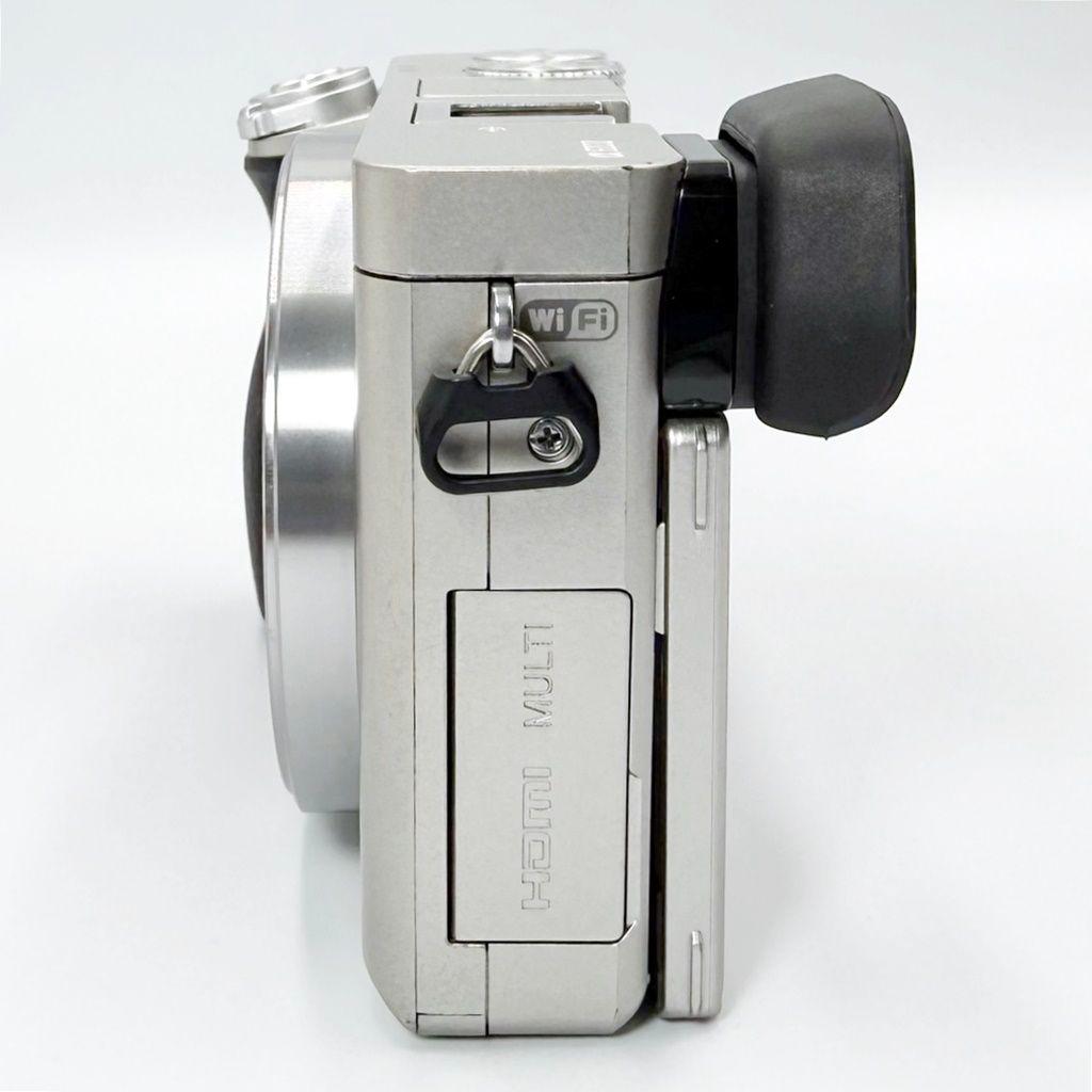 【美品】ソニー α6000 ボディ ILCE-6000 ミラーレス カメラ