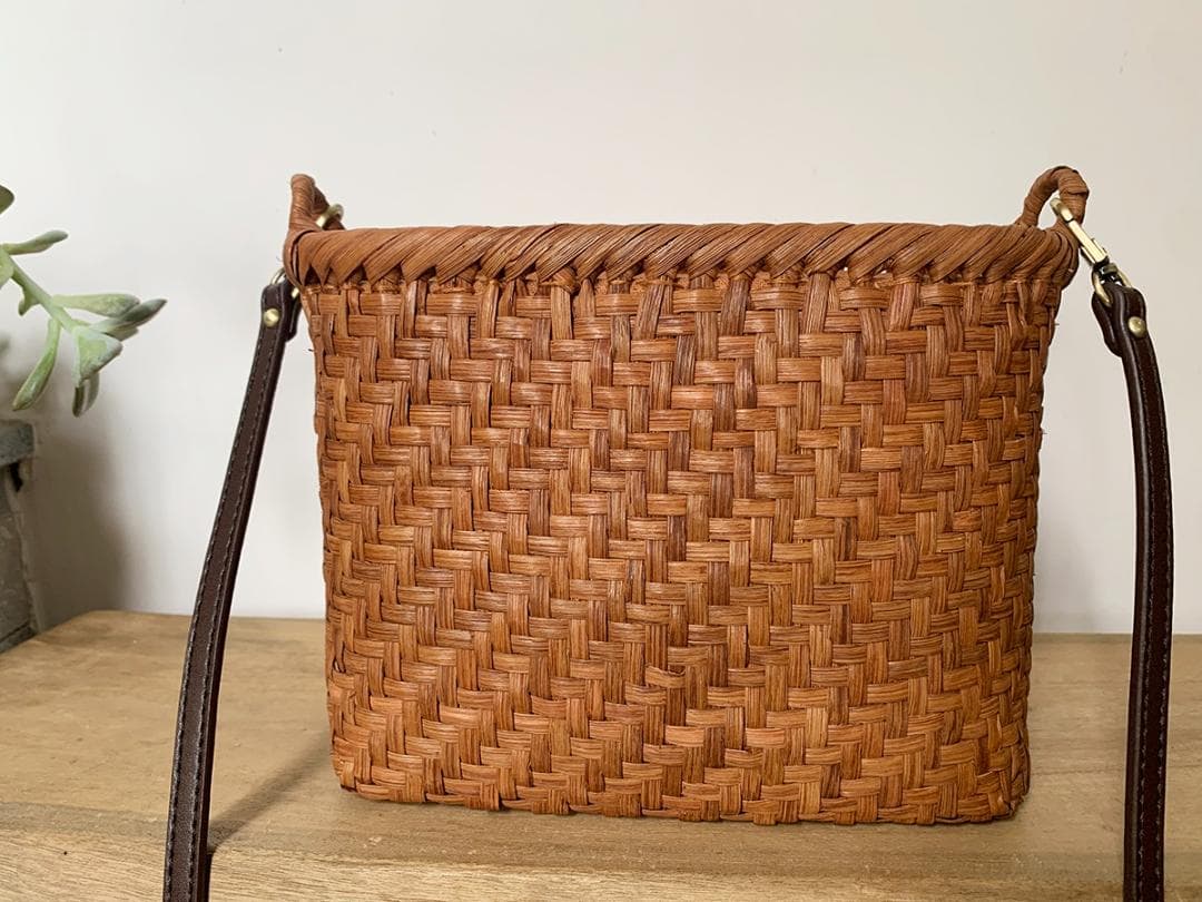 山葡萄 かごバッグ 網代編み 籠 内布付き 長いショルダーストラップ