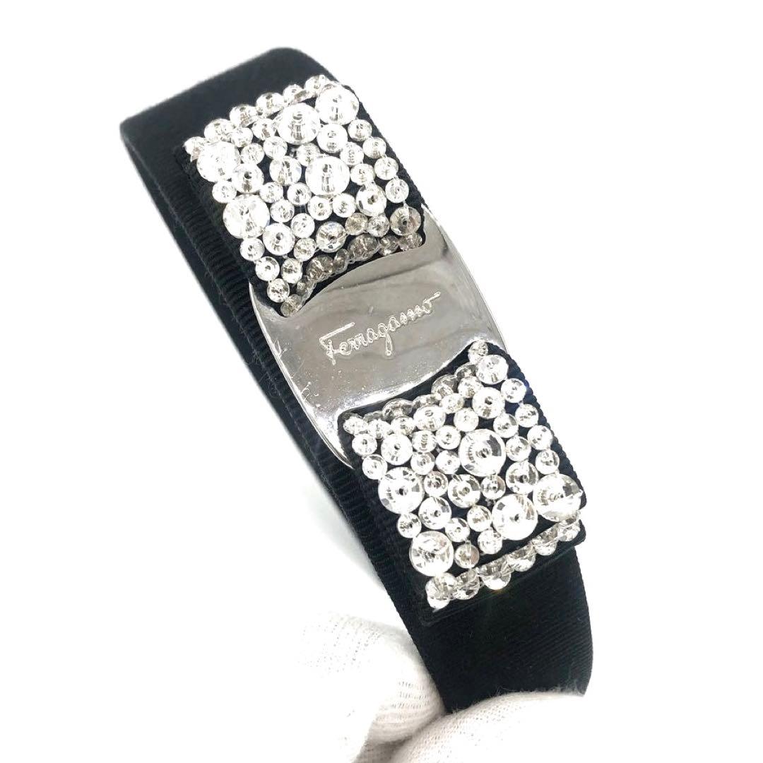 極美品✨フェラガモ カチューシャ　ヴァラリボン　ビジュー ブラック
