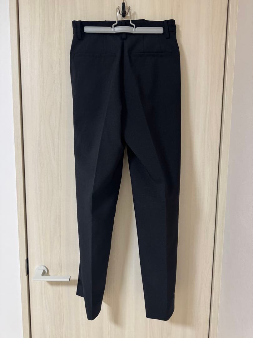 新品 未使用 OHGA オオガ テーパードタックパンツ M ブラック