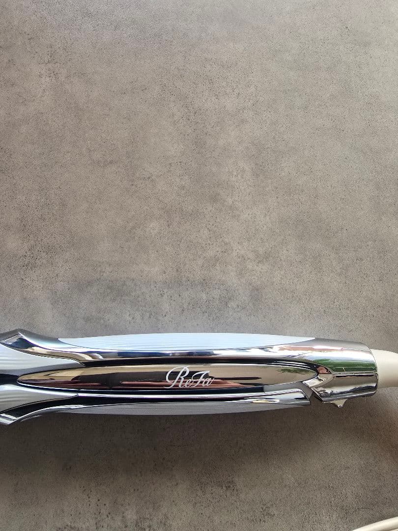 リファ ストレートアイロン プロ　RE-AT-02A