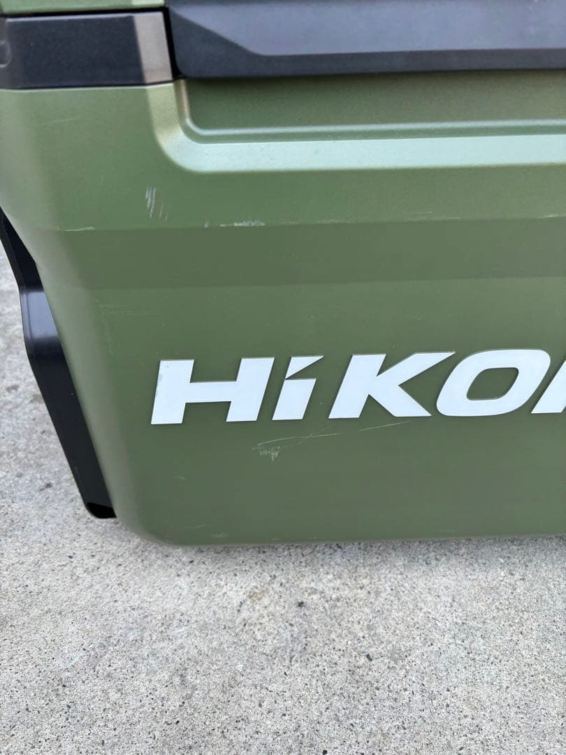 ハイコーキ　冷温庫　UL18DB バッテリー2個付mm in