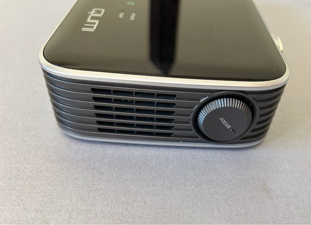 Vivitek LEDモバイルプロジェクター QUMI Q8-BK