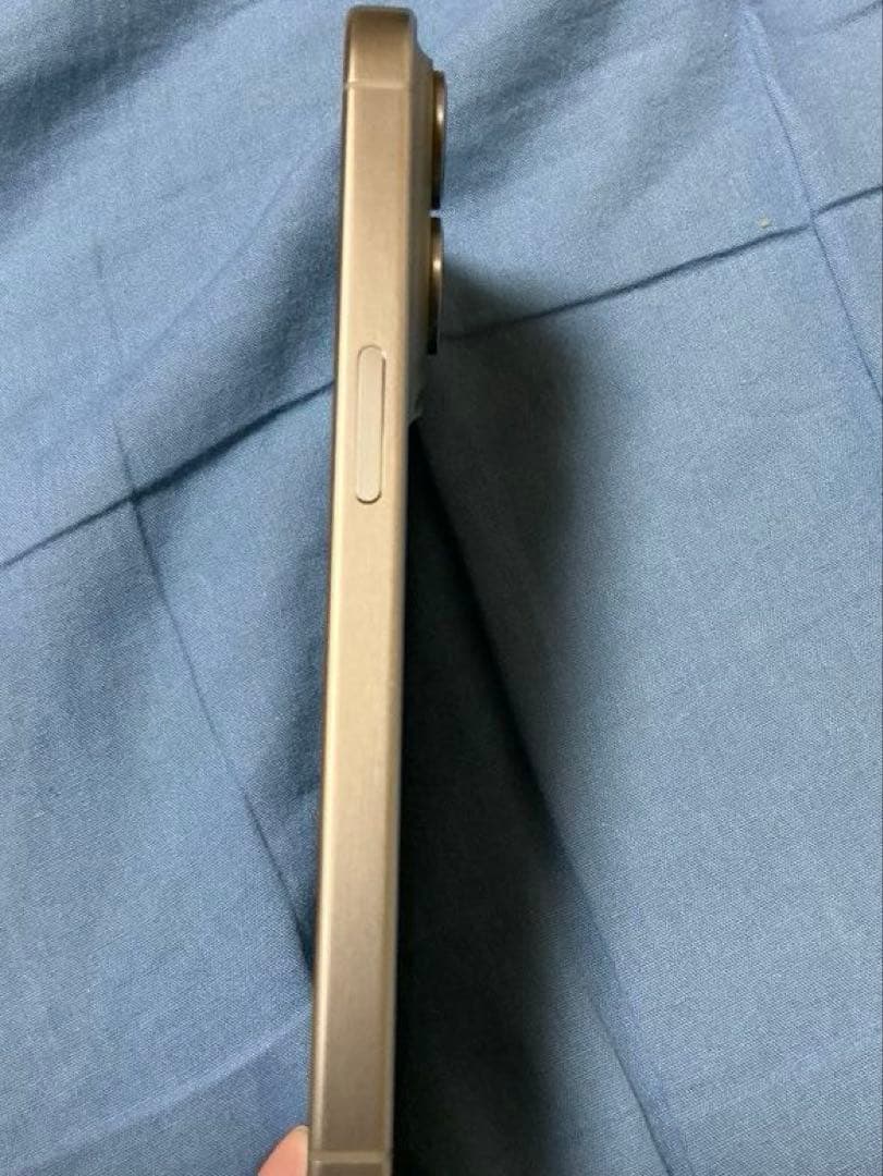 【美品】Apple iPhone 15 Pro 本体 256GB