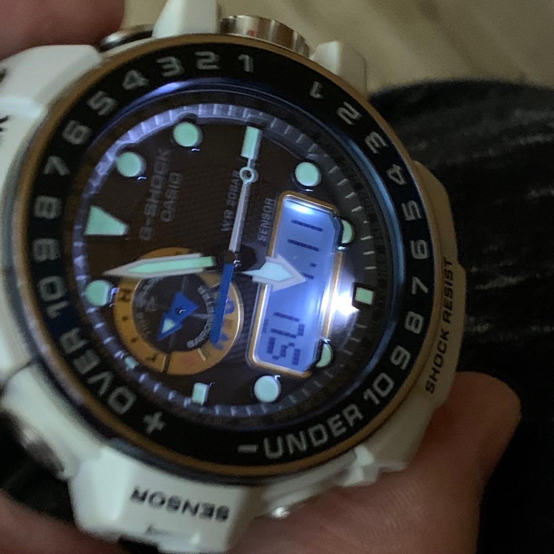 時計 G-SHOCK Gulfmaster GWN 1000 WHITE/GOLD