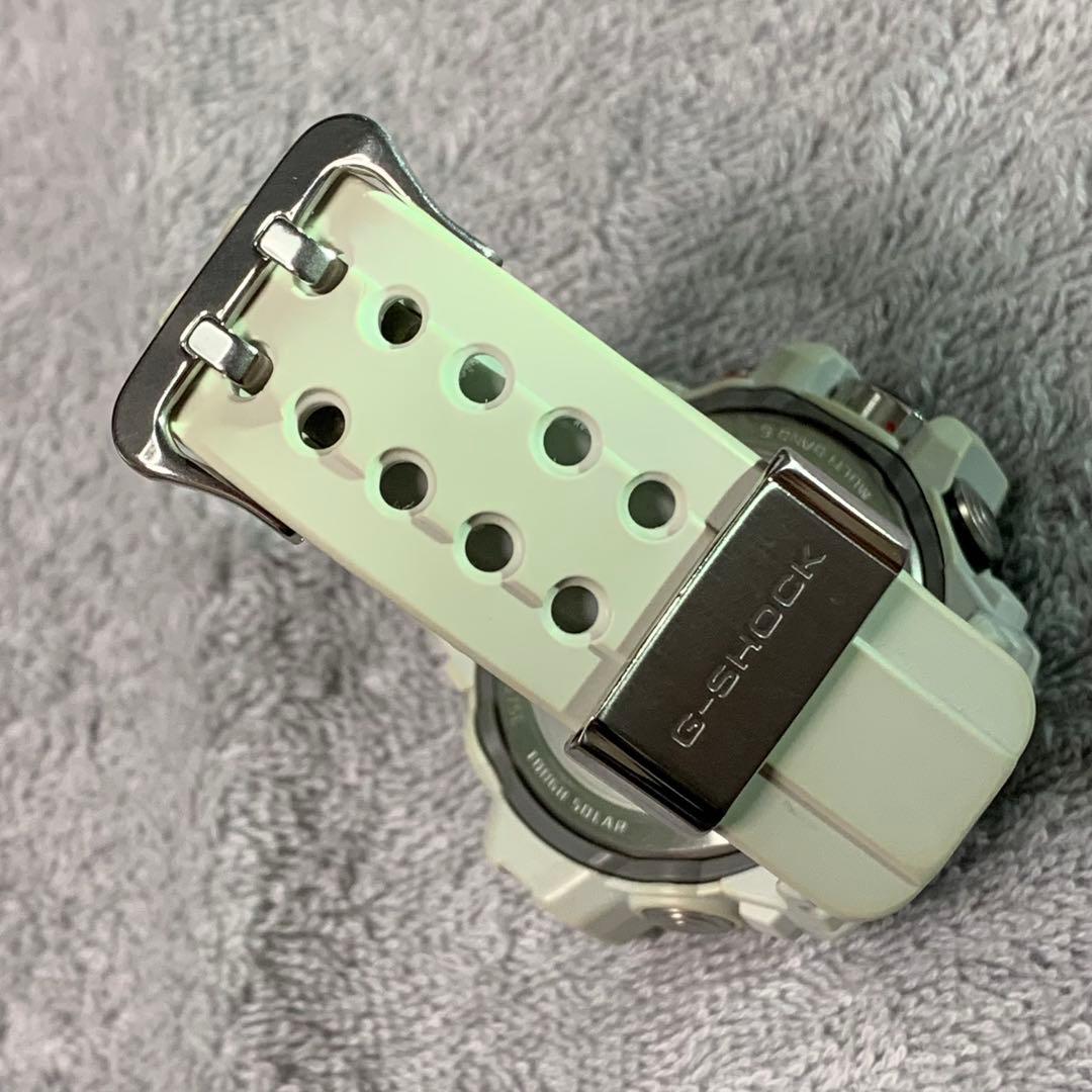 時計 G-SHOCK Gulfmaster GWN 1000 WHITE/GOLD