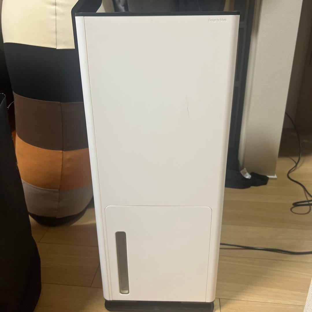 t （　アルバート　) StadlerForm 除湿機