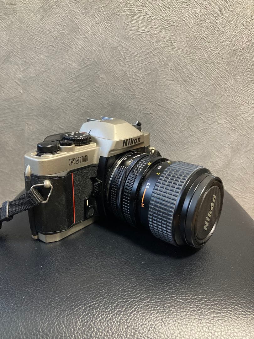 Nikon FM10 zoom NIKKOR 35-70mm 専用ケース付き