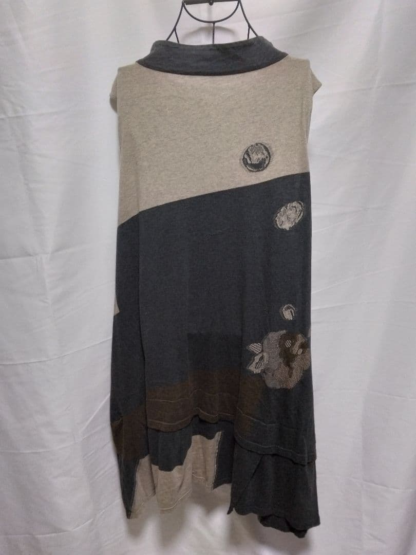 ninaセンソユニコ　慈雨　ジウ　ノースリーブ ワンピース