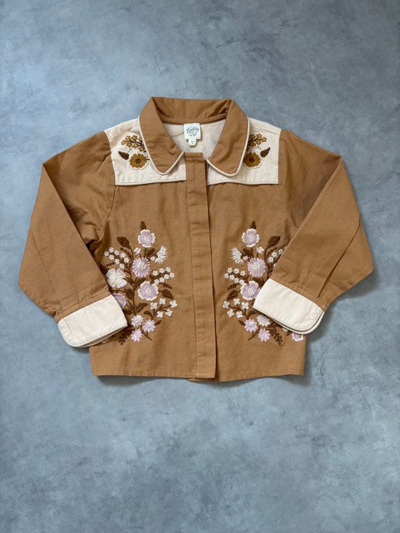 apolina 刺繍入り長袖シャツ 5-7Y