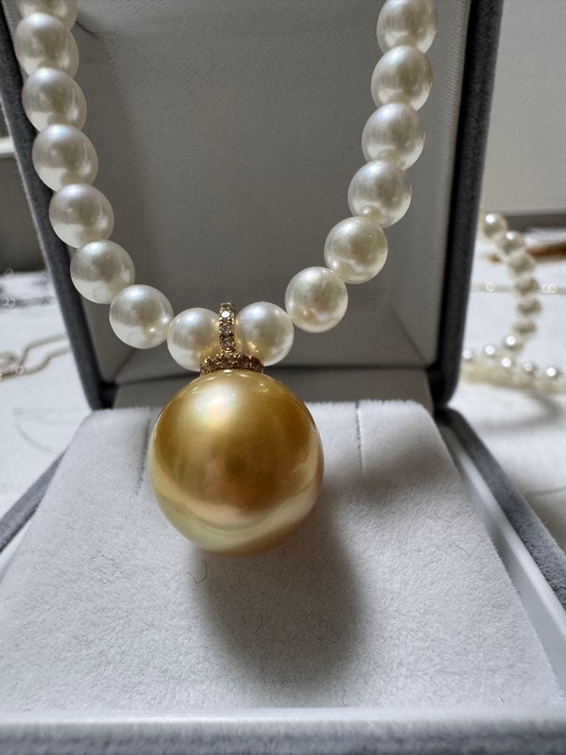 新品　てりツヤ茶金級　南洋白蝶ゴールデンパールペンダント
