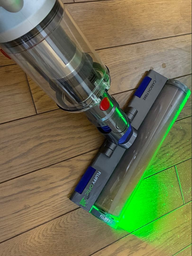 ダイソン コードレスクリーナー　SV33　約24分 LEDヘッド、専用スタンド付
