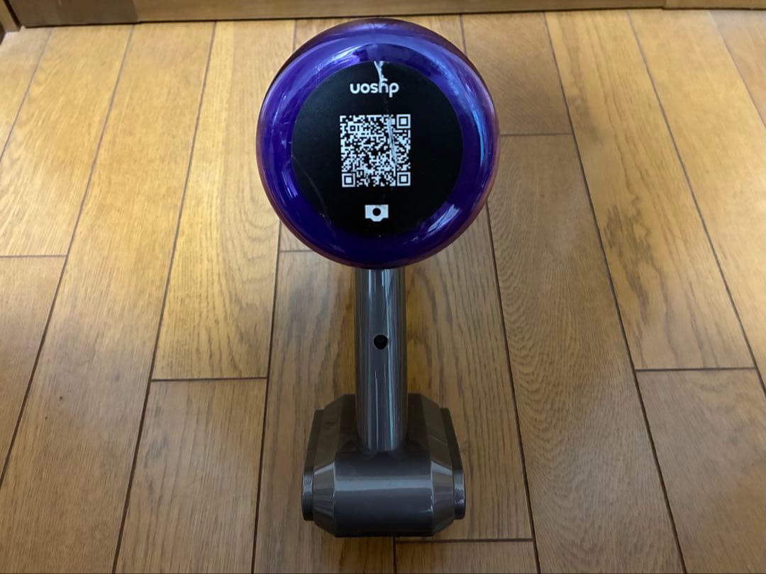 ダイソン コードレスクリーナー　SV33　約24分 LEDヘッド、専用スタンド付