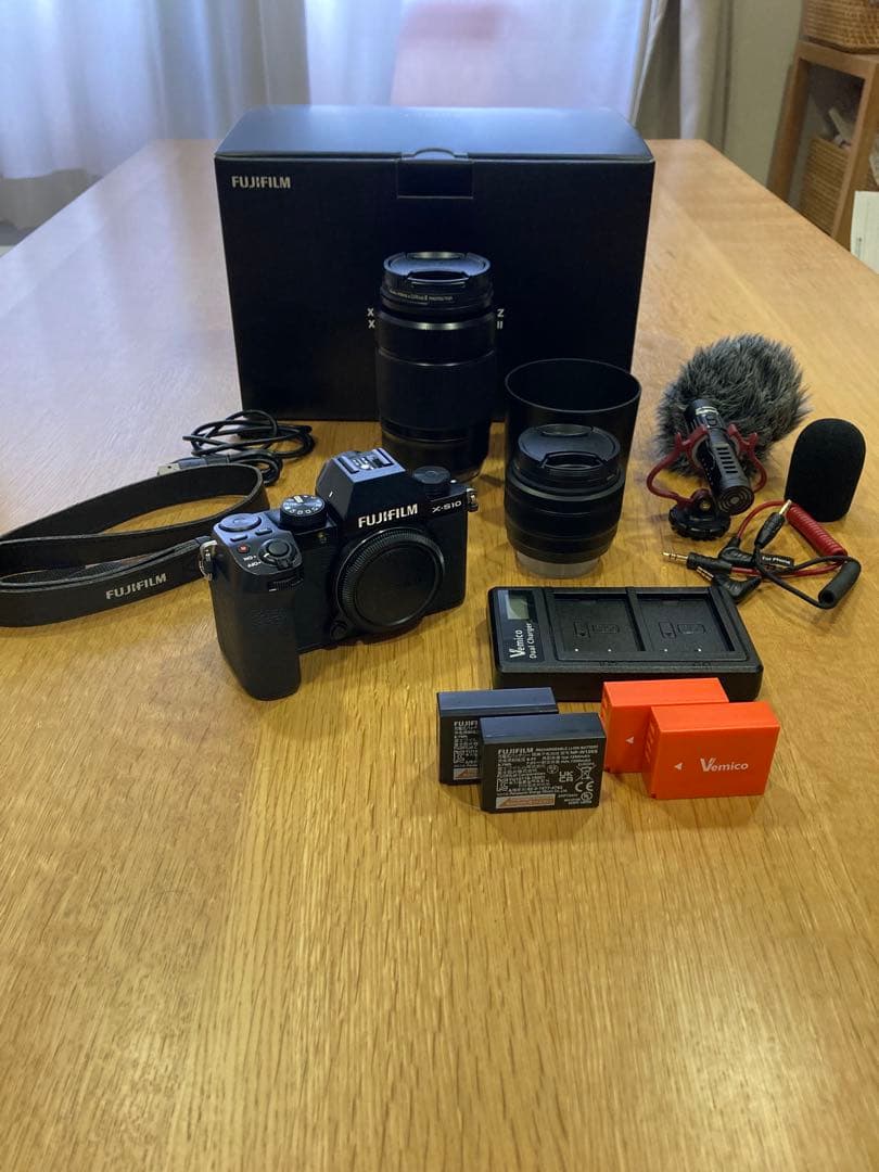 Fujifilm X-S10 ミラーレスカメラセット