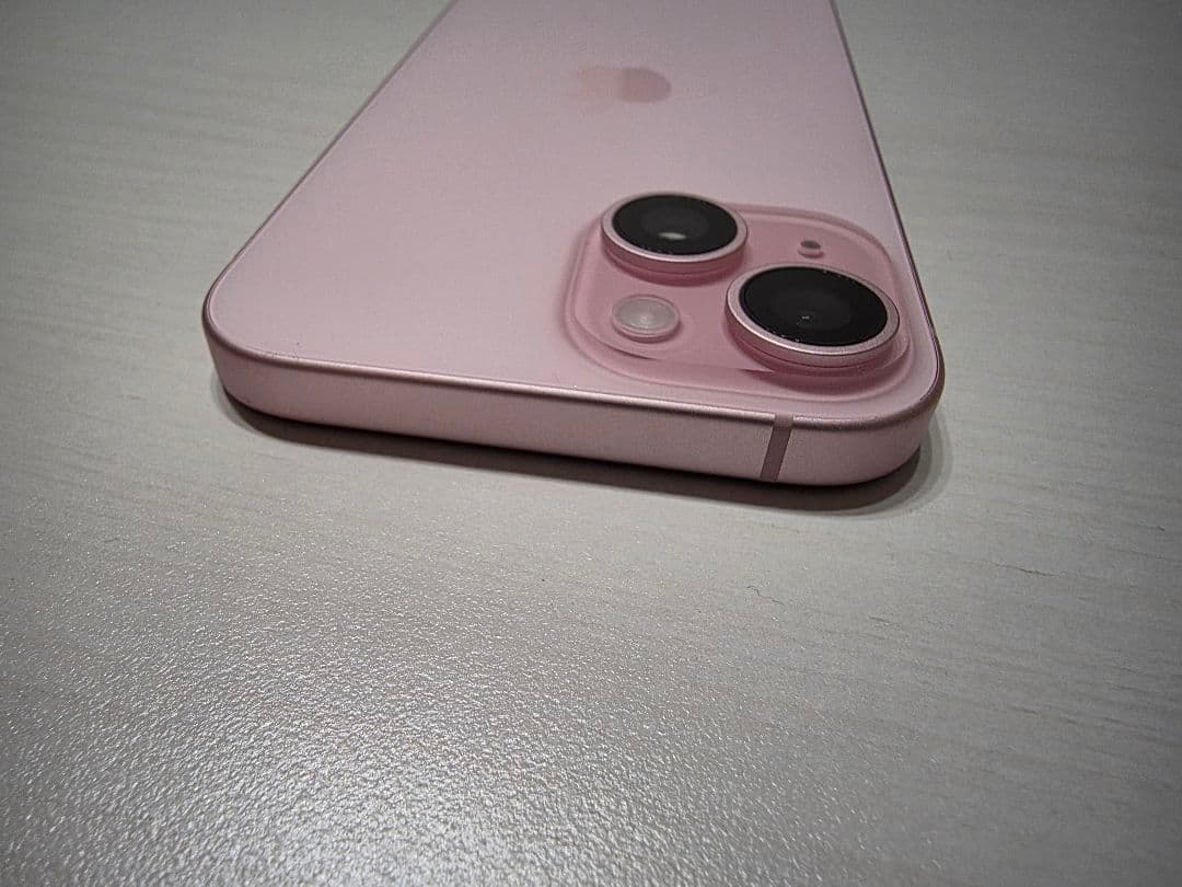 【美品】iPhone15 ピンク 128GB
