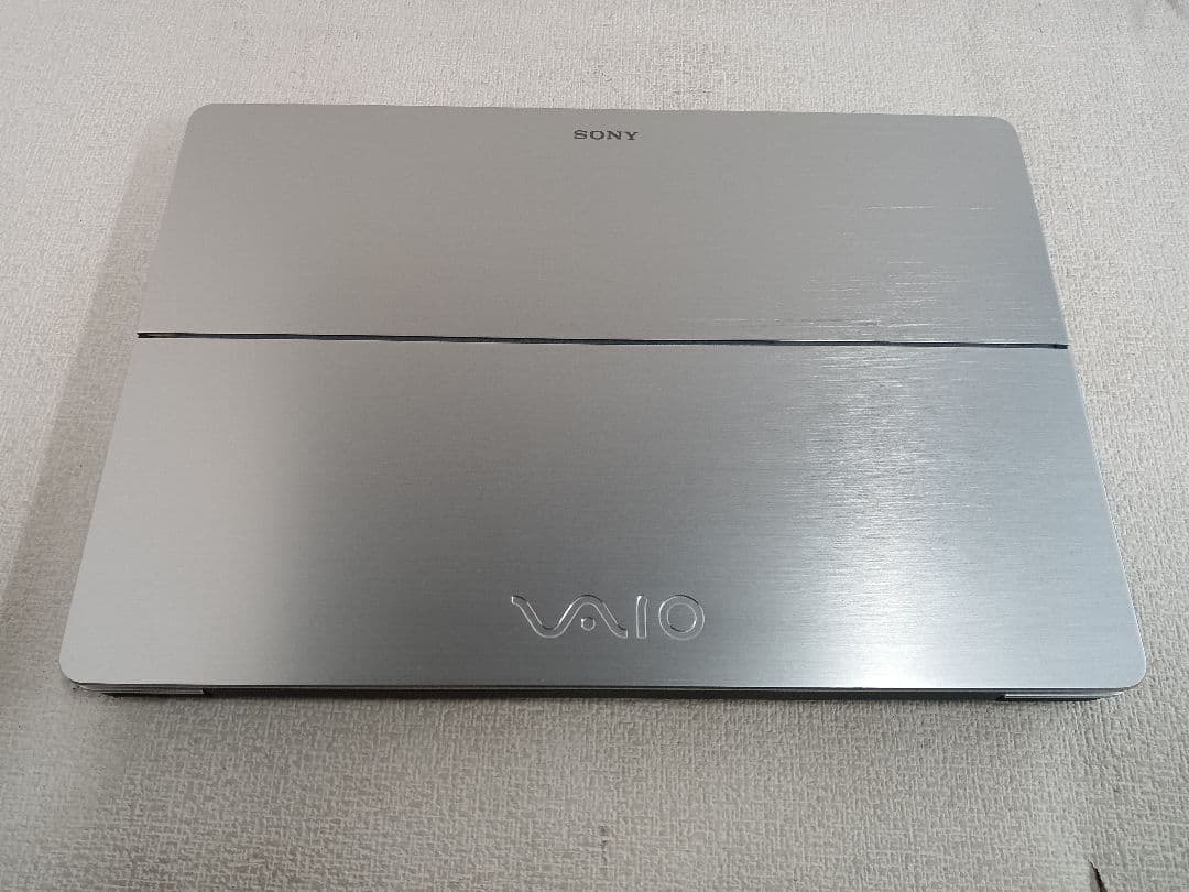 † VAIO ノートPC SVF14NA1EN 4GB ストレージ無
