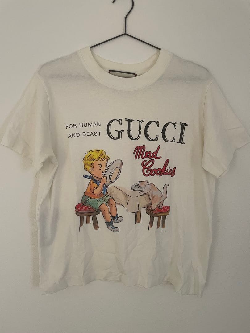 GUCCI Tシャツ　未使用に近い