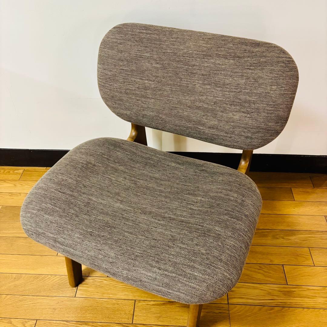 ニトリ　ダイニングチェア　リラックスワイド 送料込み