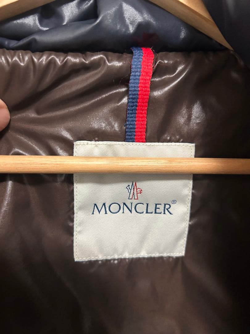Moncler Tibb モンクレールTibb　ダウンベスト　ネイビー