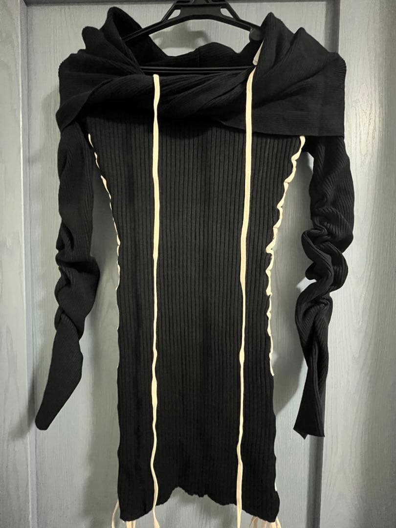 amerge. オフショルミニワンピース