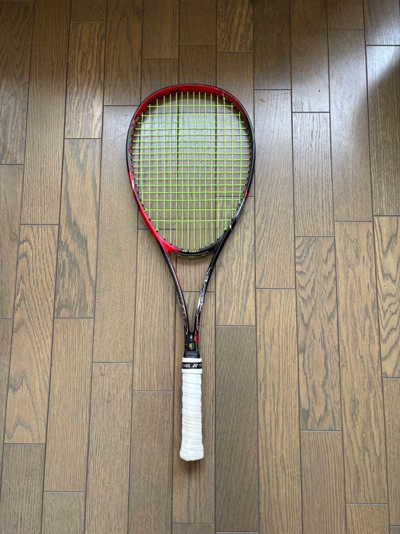 【美品】YONEX ナノフォース８Ｖレブ　ソフトテニスラケット