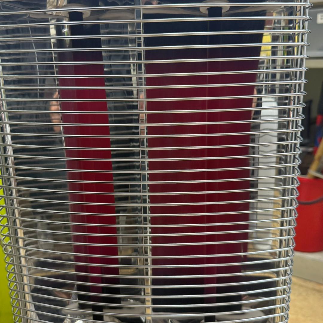 ★コロナ　遠赤外線電気ストーブ　コアヒート　DH-1218R　2018年製